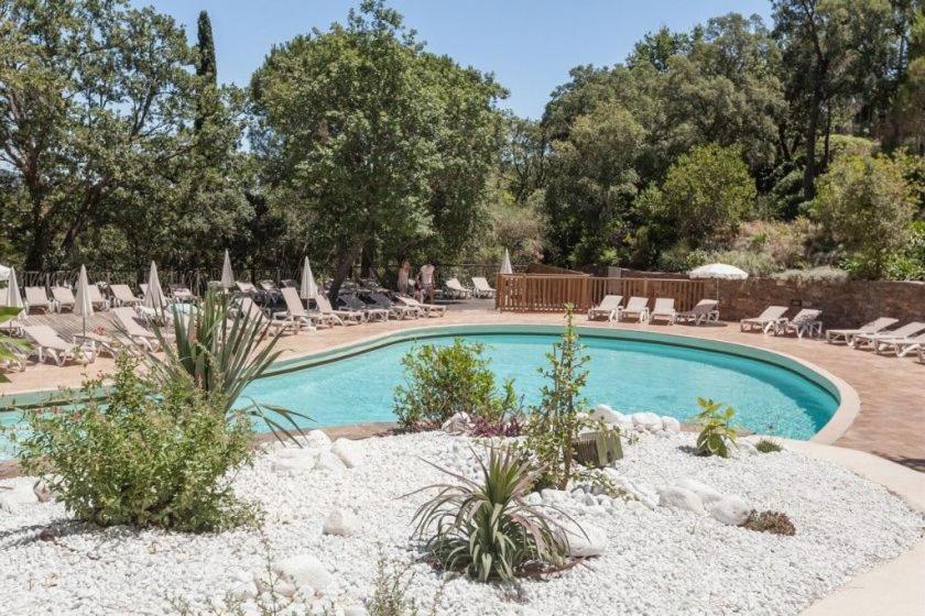 Vue mer Les Restanques 2150 Grimaud Eksteriør bilde