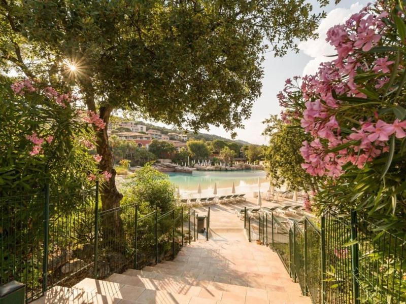 Vue mer Les Restanques 2150 Grimaud Eksteriør bilde